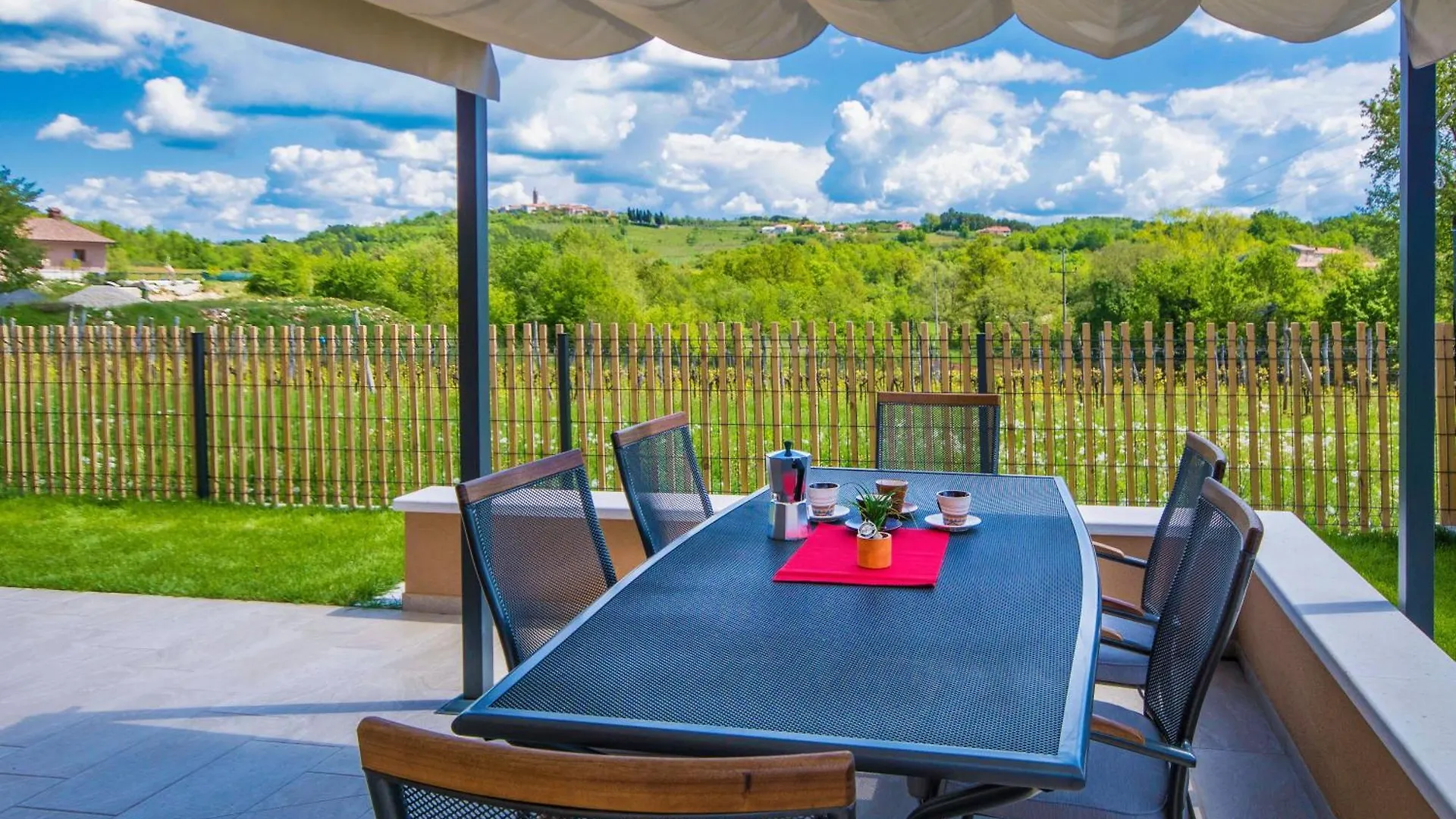 Villa Veronika, A Cozy And Charming Villa For Summer Holidays Lakoselci
